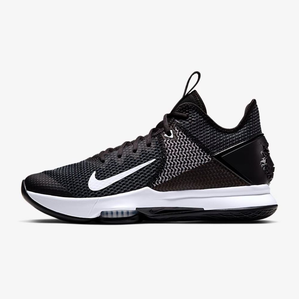 Nike - Men’s Basketball Sneakers